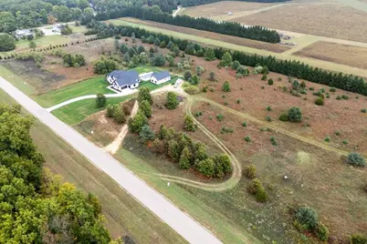 60713 Airpark Lane, Mattawan, MI 49071 - Photo 11
