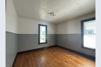 635 E Main Street, Benton Harbor, MI 49022 - Photo 9