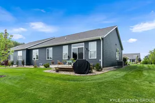 4646 Graystone Rd, Holland, MI 49423 - Photo 11