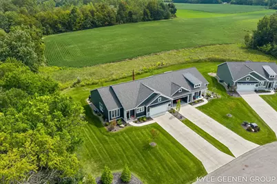 4646 Graystone Road, Holland, MI 49423 - Photo 13