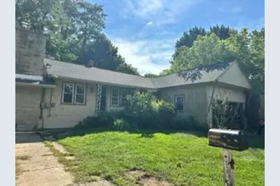 5 Randolph Street, Bangor, MI 49013 - Photo 1