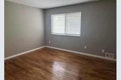 4859 Mansfield Avenue #8H, Royal Oak, MI 48073 - Photo 5