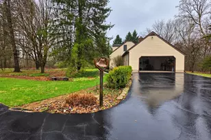 8066 W W Ave, Schoolcraft, MI 49087 - Photo 3