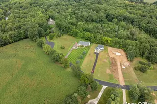 2060 Dakota Trail, Hastings, MI 49058 - Photo 47