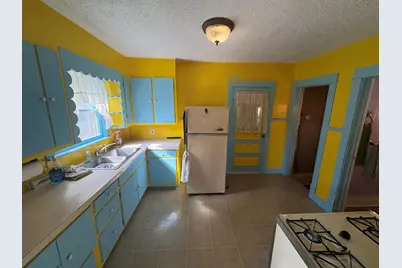 1106 E Laketon Avenue, Muskegon, MI 49442 - Photo 5
