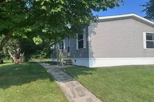 1206 Shiawassee River Rd, Three Rivers, MI 49093 - Photo 21