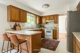 312 Burr Oak Dr, Ann Arbor, MI 48103 - Photo 5