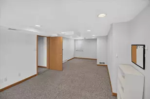 1995 Midvale Ave, Ypsilanti, MI 48197 - Photo 75