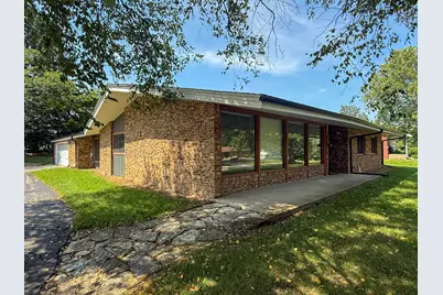 820 Iroquois Trail, Niles, MI 49120 - Photo 1