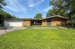820 Iroquois Trail, Niles, MI 49120 - Photo 1