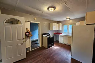 122 Oak St, Dowagiac, MI 49047 - Photo 5