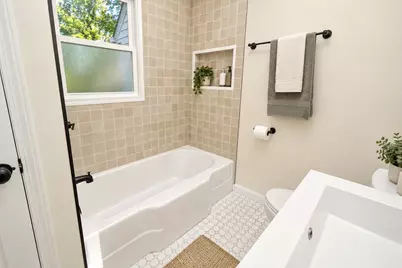 714 Ashley Drive, Kalamazoo, MI 49048 - Photo 7