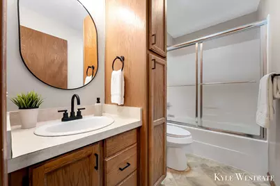 11877 Elkins Street NE, Greenville, MI 48838 - Photo 23