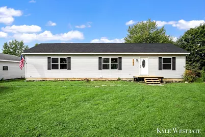 11877 Elkins Street NE, Greenville, MI 48838 - Photo 3