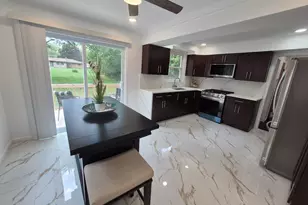 25725 Dunbar St, Southfield, MI 48033 - Photo 3