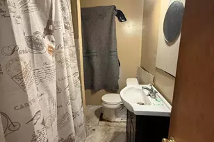 4002 W Philadelphia St, Detroit, MI 48204 - Photo 11