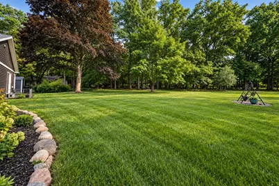 26532 Springfield Drive, Farmington Hills, MI 48334 - Photo 3
