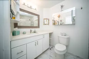 26532 Springfield Dr, Farmington Hills, MI 48334 - Photo 17