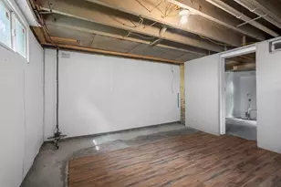 52 W 17th St, Holland, MI 49423 - Photo 33