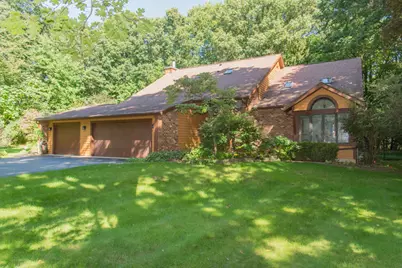 6798 Oak Highlands Drive, Kalamazoo, MI 49009 - Photo 1