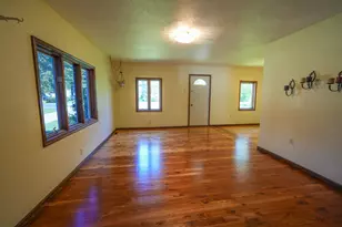 1807 Shettler Rd, Muskegon, MI 49444 - Photo 17