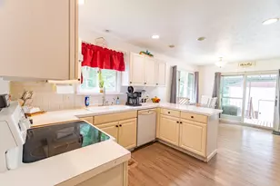 50778 Oak St, Grand Junction, MI 49056 - Photo 5