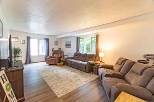 50778 Oak St, Grand Junction, MI 49056 - Photo 11