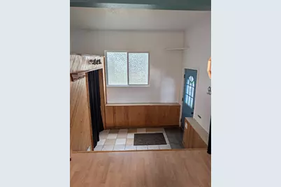 504 Adams Street, Ludington, MI 49431 - Photo 5