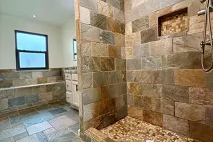 19713 Sexton St, Brownstown, MI 48173 - Photo 27
