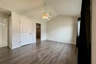 19713 Sexton St, Brownstown, MI 48173 - Photo 25