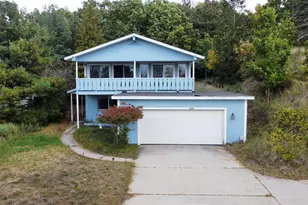 9306 Whispering Sands Dr, West Olive, MI 49460 - Photo 1