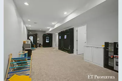 7801 Cascade Road SE, Grand Rapids, MI 49546 - Photo 27