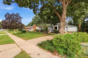 2513 Windview St SW, Wyoming, MI 49519 - Photo 5