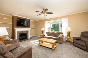 672 Meadow Hill Rd, Saline, MI 48176 - Photo 9
