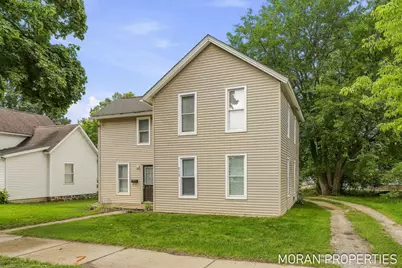 215 2nd Avenue, Big Rapids, MI 49307 - Photo 3