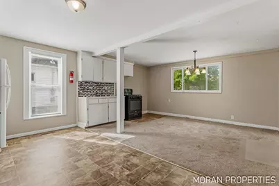 215 2nd Avenue, Big Rapids, MI 49307 - Photo 23