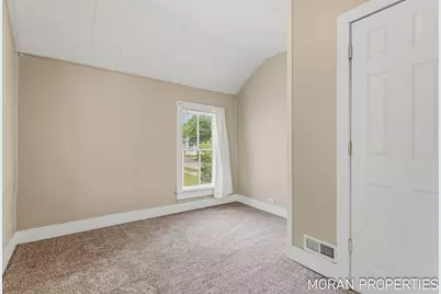 215 2nd Avenue, Big Rapids, MI 49307 - Photo 45