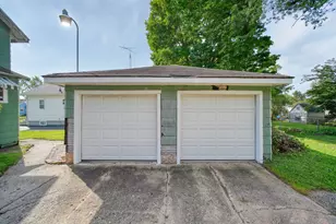 626 Orange St, Jackson, MI 49202 - Photo 27