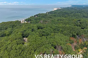 18221 Holcomb Hills Rd, Grand Haven, MI 49417 - Photo 25