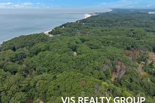 18221 Holcomb Hills Rd, Grand Haven, MI 49417 - Photo 23