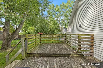 104 Sweet Street NE, Grand Rapids, MI 49505 - Photo 17