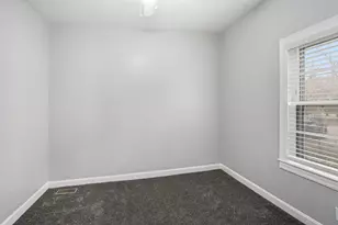 127 Elm St, Kalamazoo, MI 49007 - Photo 11