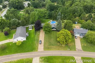 18019 Mohawk Dr, Spring Lake, MI 49456 - Photo 73