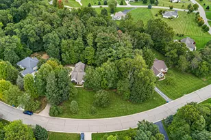 4861 Hidden Hills Cir, Howell, MI 48855 - Photo 47