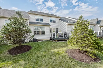 3075 N Spurway Drive, Ann Arbor, MI 48105 - Photo 3