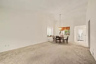 2748 Mulford Dr SE, Grand Rapids, MI 49546 - Photo 11