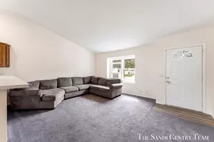 2252 Charles St, Norton Shores, MI 49441 - Photo 3