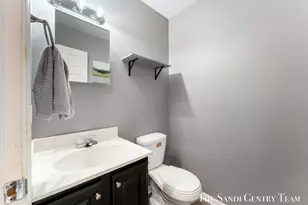 2252 Charles St, Norton Shores, MI 49441 - Photo 13
