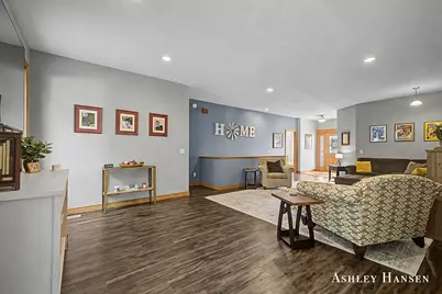 8289 Tiffany Avenue NE, Rockford, MI 49341 - Photo 7
