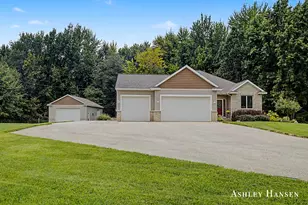 8289 Tiffany Ave NE, Rockford, MI 49341 - Photo 39